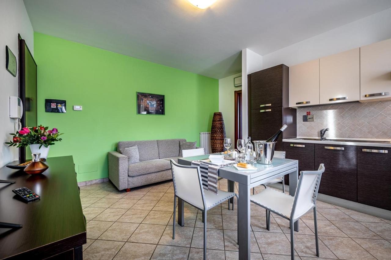Casa Vacanze Arianna Rosia Exteriér fotografie