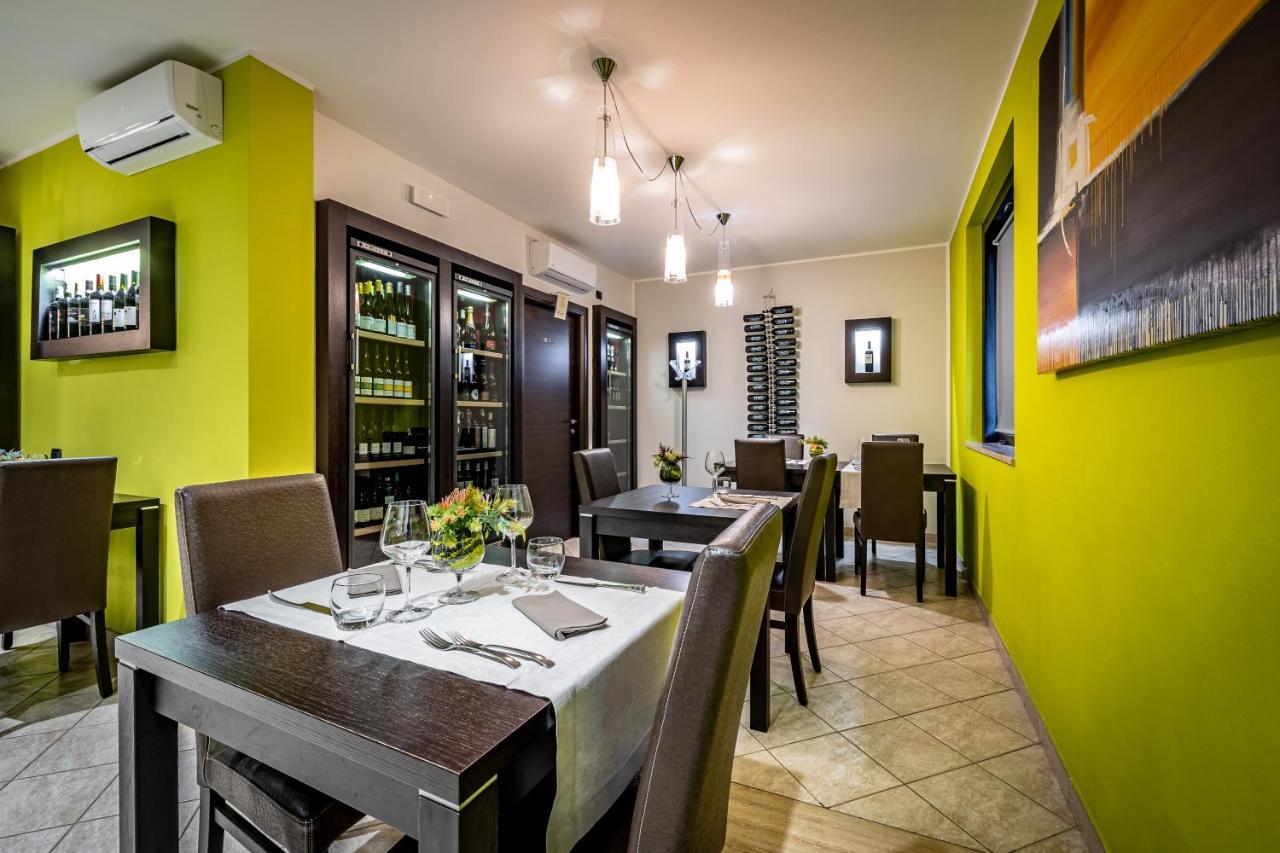 Casa Vacanze Arianna Rosia Exteriér fotografie